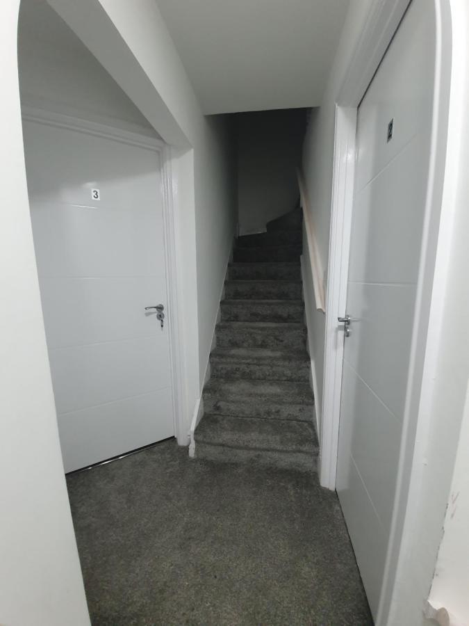 Beautiful Rooms Shaw St And Pine St 베리 외부 사진
