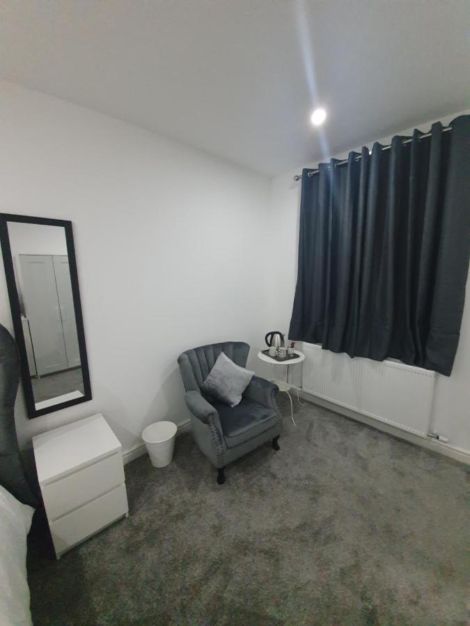 Beautiful Rooms Shaw St And Pine St 베리 외부 사진