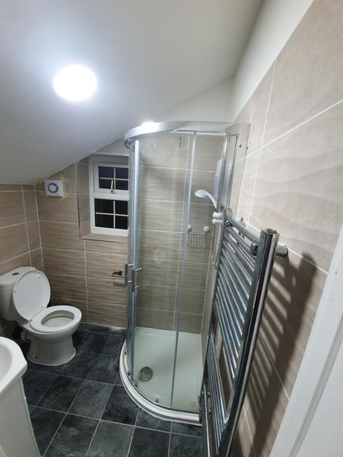 Beautiful Rooms Shaw St And Pine St 베리 외부 사진