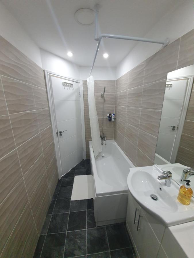 Beautiful Rooms Shaw St And Pine St 베리 외부 사진