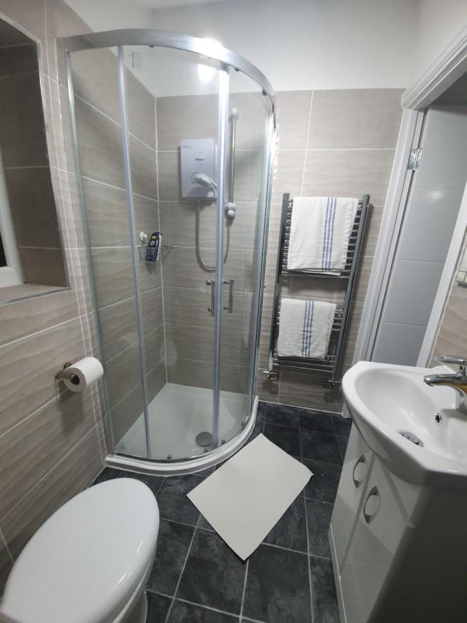 Beautiful Rooms Shaw St And Pine St 베리 외부 사진