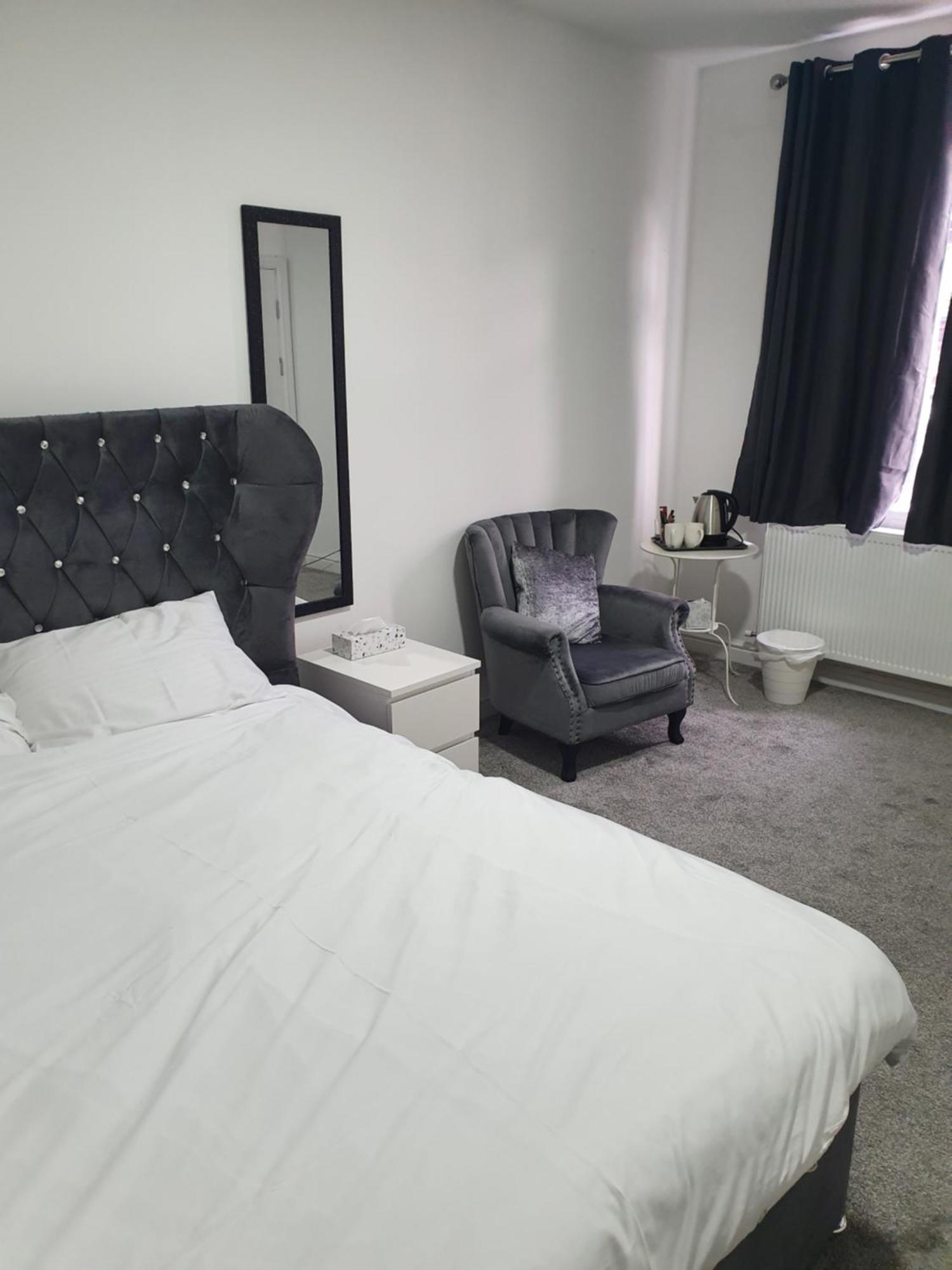 Beautiful Rooms Shaw St And Pine St 베리 객실 사진